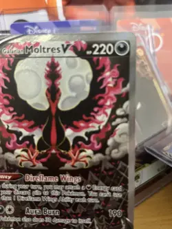 Galarian Moltres V Alt Art Chilling Reign Pokemon Card 177/198 2021 NM - Image 2