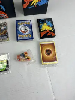 Pokemon TCG: Sun & Moon - Hidden Fates Elite Trainer Box Not Sealed P - Image 5