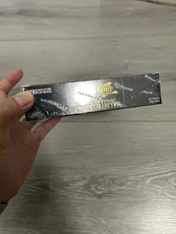 Konami Yu-Gi-Oh! 25th Anniversary Rarity Collection Booster Box - 24 Packs 83717863281 - Image 2