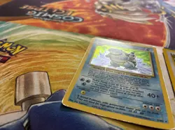 Vintage Pokemon Card Lot WOTC Holo Lugia Blastoise Alakazam Flareon Raichu - Image 3