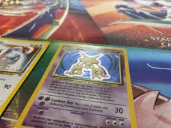 Vintage Pokemon Card Lot WOTC Holo Lugia Blastoise Alakazam Flareon Raichu - Image 5