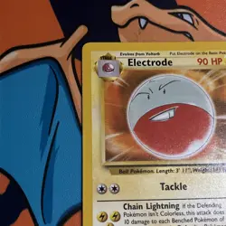 Electrode 18/64 Jungle Rare Non-Holo Vintage Pokemon TCG Card - Image 2