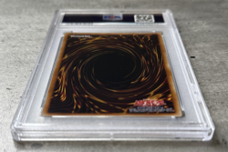 Yugioh Card Dark Magician Girl Ultra Rare PSA 10 Anniversary Pack YAP1-JP006 (1) - Image 4