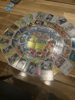 Pokemon Black Bolt Lot RH, Holo, 2 Master balls, 2 Pokeballs - 46 Total cards - Image 2