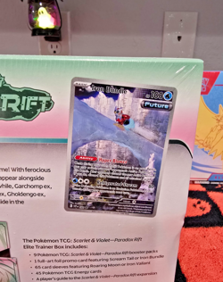 Pokemon TCG: Scarlet & Violet Paradox Rift Elite Trainer Box Iron Viliant (ETB) 820650854163 - Image 3