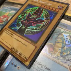 Yugioh Card TCG Dark Magician BPT-007 Secret Rare Holo NM Limited Edition - Image 4