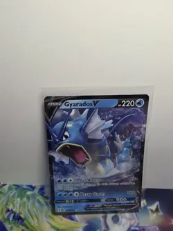 Gyarados V 028/203 NM Full Art Ultra Rare Pokemon Card. Free Tracked Shipping! - Image 1