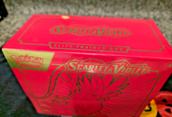 Pokemon TCG Scarlet & Violet: SCARLET ETB Elite Trainer Box (9 Packs) - SEALED 820650853418 - Image 4