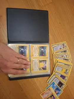 Pokemon TCG Lot 150 Cards Plus Collector Book All Base Set - Image 2