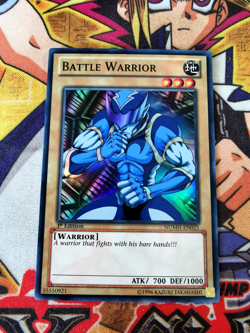 Battle Warrior numh-en025 1st Edition (NM+) Super Rare Yu-Gi-Oh! - Image 1