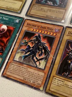No Reserve - Old Worn Yu-Gi-Oh & Duel masters Trading Cards - See Description - Image 5