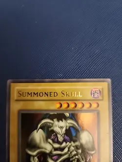 Yugioh Summoned Skull MRD-003 Ultra Rare 1st Edition Faded Near Mint - Image 3