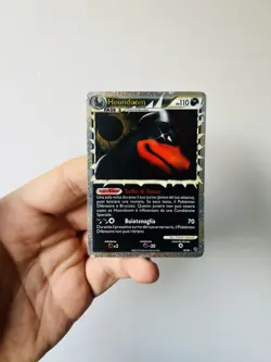 Houndoom 82/90 Holo Undaunted Prime Pokemon - Image 1
