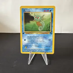 Pokemon TCG - HORSEA - 1ST EDITION 49/62 - FOSSIL (1999) WOTC VINTAGE NM - Image 1