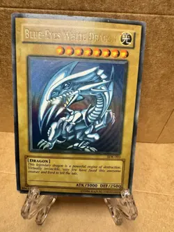 Blue-Eyes White Dragon SDK-001 Starter Deck: Kaiba Unlimited - Image 1