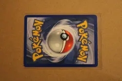 Pokemon TCG Pikachu 70/111 Neo Genesis Regular 1st Edition Vintage - Image 2