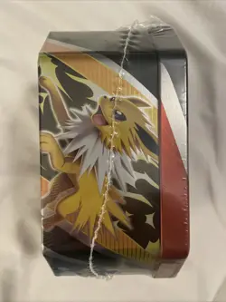Pokemon - Eevee Evolutions "Flareon V Tin" Sealed - Image 3
