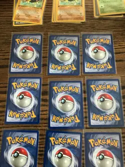 Fossil Set first edition mixed card lot - Image 4