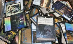 Unsorted Magic: The Gathering TCG and CCG Trading Cards (2000 Plus Cards) - Image 4