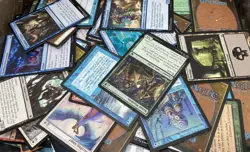 Unsorted Magic: The Gathering TCG and CCG Trading Cards (2000 Plus Cards) - Image 3