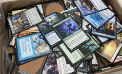 Unsorted Magic: The Gathering TCG and CCG Trading Cards (2000 Plus Cards) - Image 5
