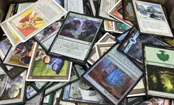 Unsorted Magic: The Gathering TCG and CCG Trading Cards (2000 Plus Cards) - Image 5
