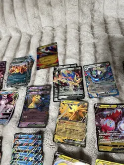 Holy Pokemon Jumbo Card Lot Batman - 103 Total!! - Image 4