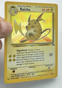 Pokemon TCG Raichu Fossil 14/62 Holo Unlimited Holo Rare MP - Image 3