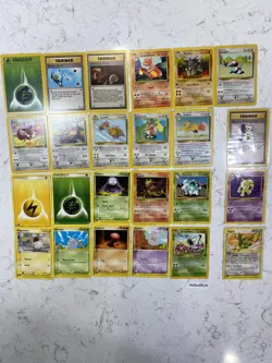 Lot of 24 Pokemon Cards 3 Rare - Base, Fossil, Jungle, Ex Dragon - Hypno Flygon - Image 1
