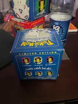 Limited Edition Pokemon TCG 23K Gold-Plated Trading Card - Mewtwo (damaged box) - Image 5
