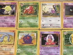 1995 2nd Base Pokemon cards collection 1000 cards Team Rocket Set Fossil Set - Image 2