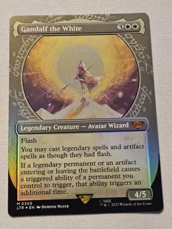 Gandalf the White (Showcase) FOIL Universes Beyond: the Lord of the Rings LP - Image 1