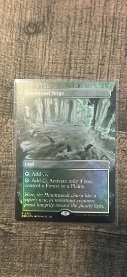 Hushwood Verge (Borderless) Duskmourn: House of Horror Foil - Image 1