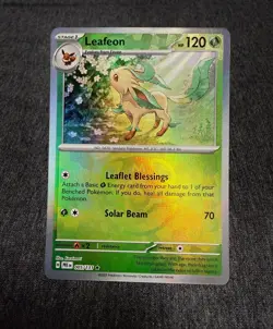 Leafeon 005/131 - NM - Pokemon Prismatic Evolutions - Master Ball Reverse Holo R - Image 1
