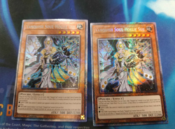 Lot de 2 cartes yugioh Hollie Sue Starlight Rare Us Near Mint - Image 1