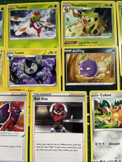 Pokemon TCG Shining Fates 21 Card Bundle Common/uncommon Near Mint - Image 5