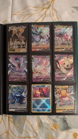Pokemon TCG Lot Of 18 Cards Pack Fresh - Image 1
