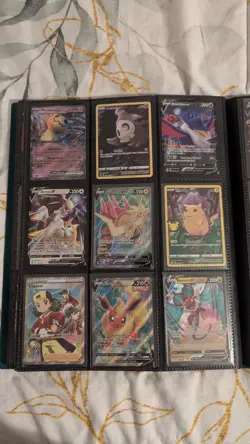 Pokemon TCG Lot Of 18 Cards Pack Fresh - Image 1
