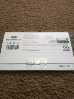 Magic The Gathering Secret lair: Cats Are Better Than Dogs Rainbow Foil Edition - Image 2