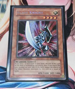 Blade Knight CT1-EN002 2004 Collectors Tin Limited Edition Secret Rare LP - Image 1