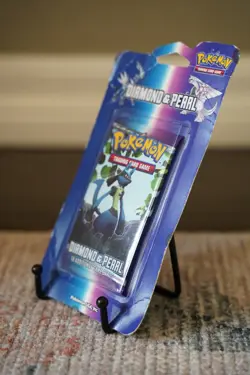 Pokemon Diamond and Pearl Booster Pack Blister Lucario Art Factory Sealed - Image 3