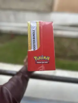 Pack Pokemon EV08 Surging Sparks Costco - ETB + Booster Bundle (EN) - Image 4