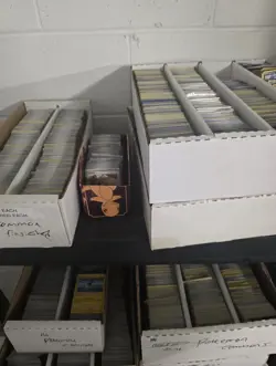 Pokemon Cards Lot 100+ Cards Lot-C/UC / Guaranteed 3 ULTRA RARES! V, Vmax, Vstar - Image 1