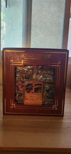 Pokemon TCG Charizard EX Super Premium Collection Figure Box New Sealed - Image 4