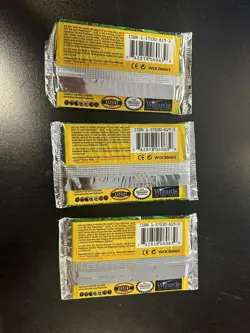 1999 Wizards of the Coast Pokemon Jungle Pack Set Of 3 New Unopened Booster Pack - Image 3