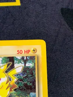 C320 POKEMON TCG NON-HOLO DAMAGED PIKACHU 86 LEGENDARY COLLECTION - Image 4
