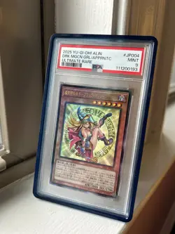 2025 YU-GI-OH! JPN ULTIMATE RARE DARK MAGICIAN GIRL MAGICIAN'S APPRENTICE PSA 9 - Image 4