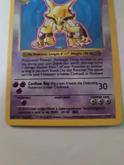 Pokemon TCG Alakazam Base Set Holo Card 1/102 - Image 3