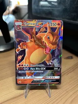Pokemon TCG Charizard GX SM211 Hidden Fates Promo NM - Image 1