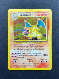 Charizard Holo - Base Set 4/102 - HP WotC Vintage Pokemon TCG - Image 1